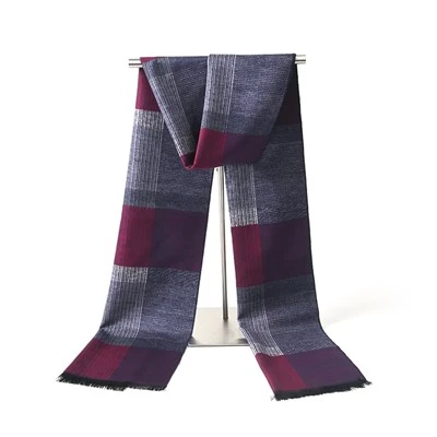 YiLi Plaid Warm White Shawl: Timeless Elegans