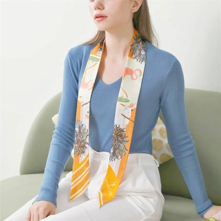 Women Satin Print Twilly